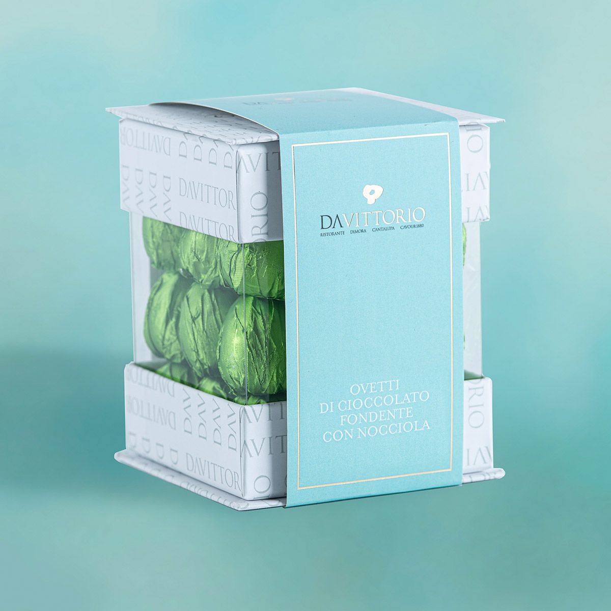 Ovetti di cioccolato fondente con nocciola